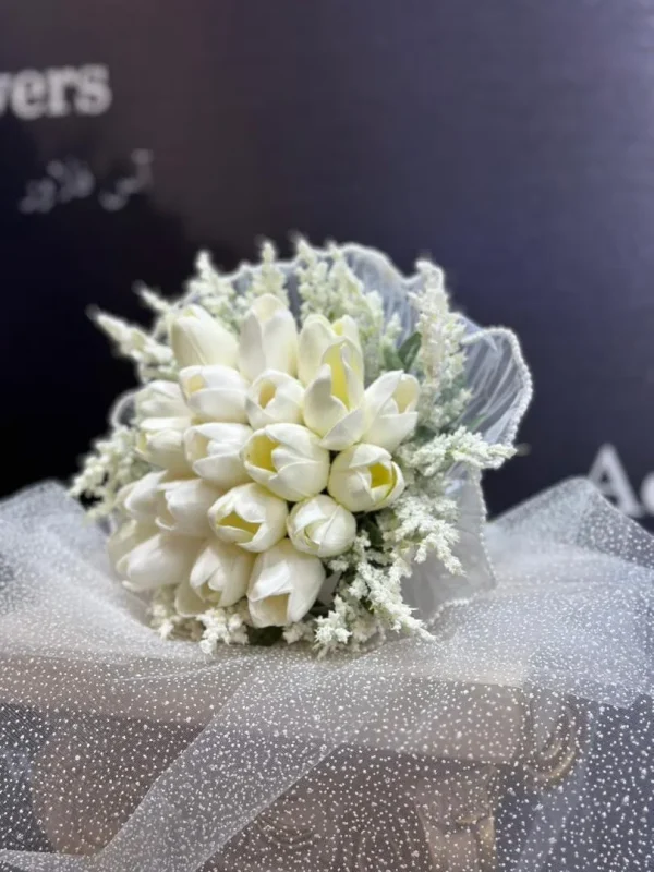 دسته گل لاله عروس هلندی  – سبک اروپایی - Image 3