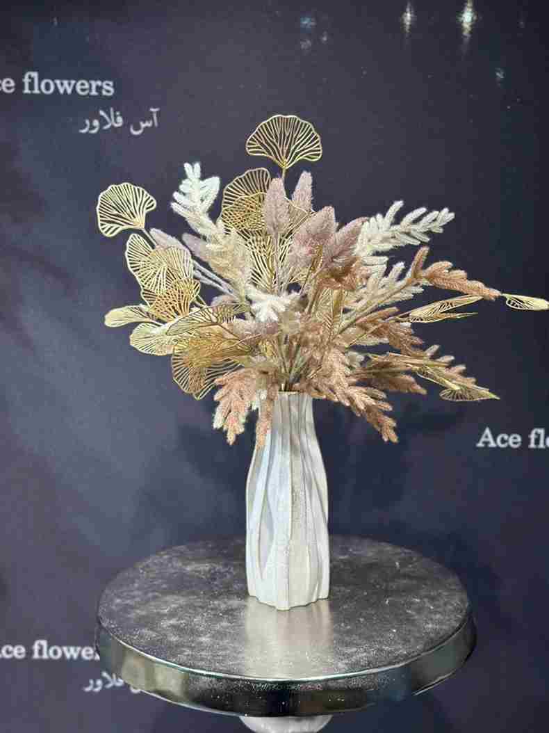 گلدان سبک مینمیال