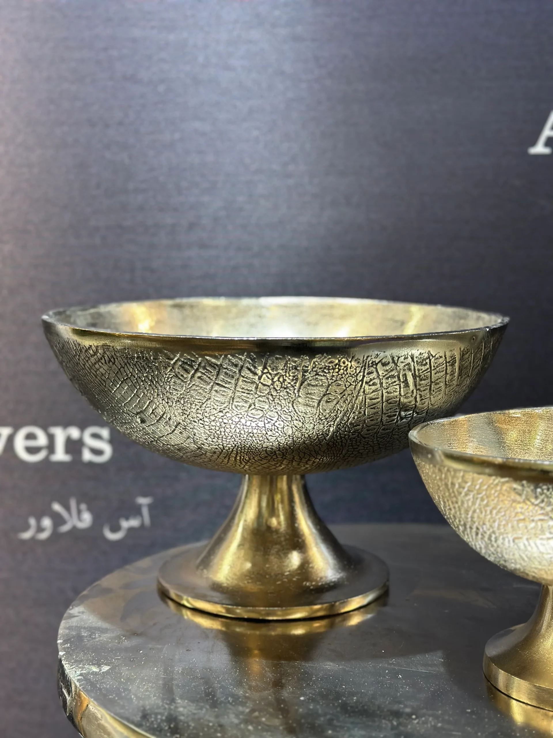 گلدان کاسه ایی بزرگ